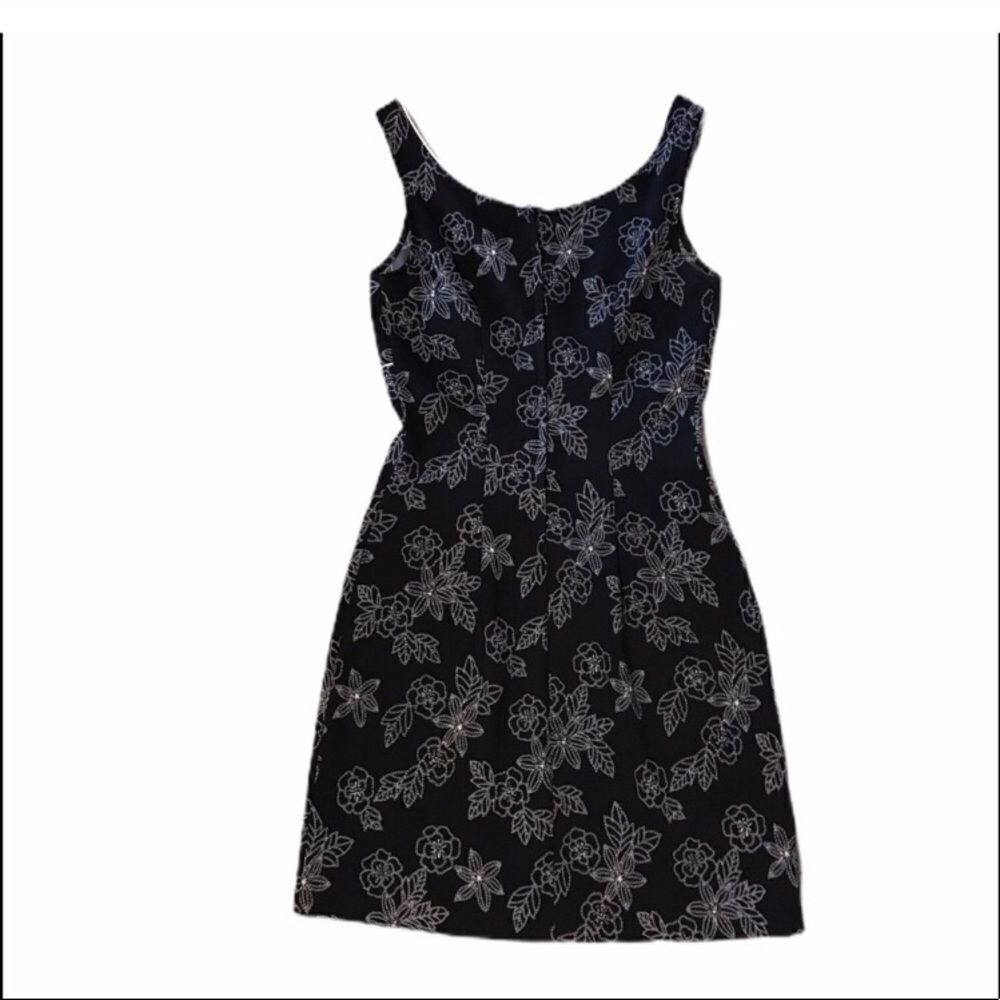 A-List by Wrapper MEDIUM Stretch Dress Black & White - Picture 3 of 4